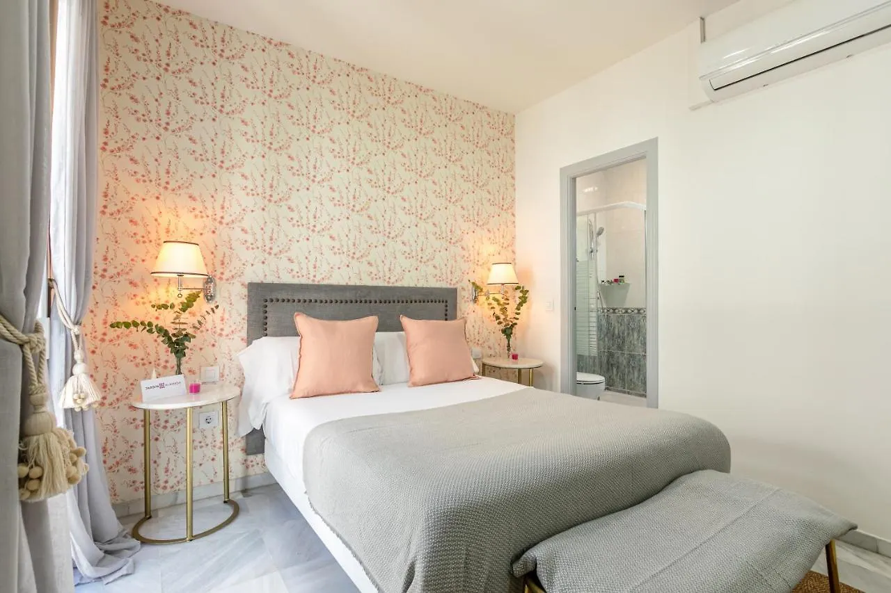Nuea Alameda Otel Sevilla Konukevi