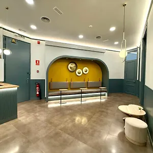  Hostel Hip Karma İspanya